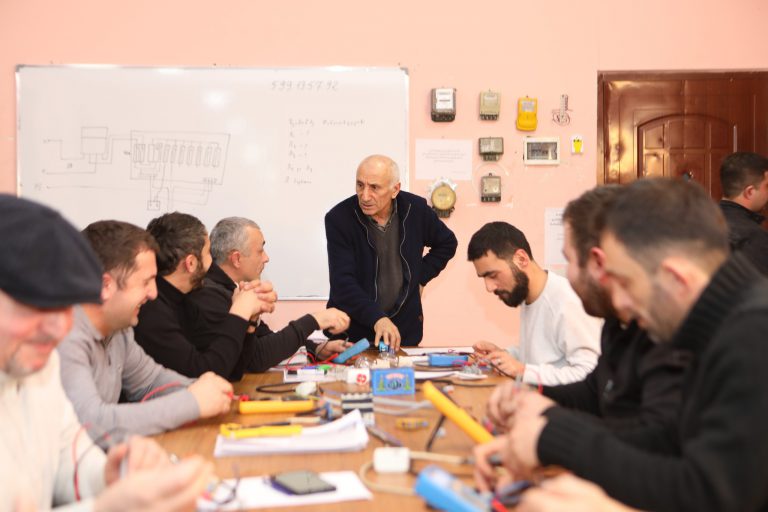 ,,ელექტრული მონტაჟი შენობებსა და მცირე საწარმოებში”-სწავლება